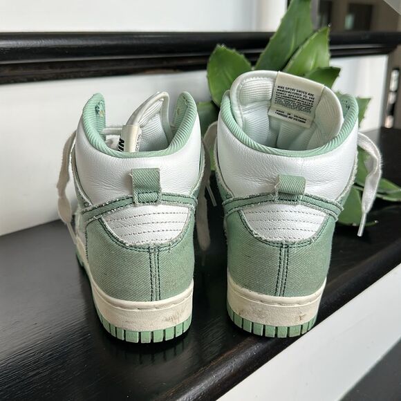 Nike Dunk High Green White Women’s Sneakers Size 7 Streetwear Casual Shoes - Picture 2 of 7